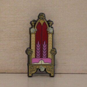 Loungefly Disney Princess Thrones Pin - Aurora
